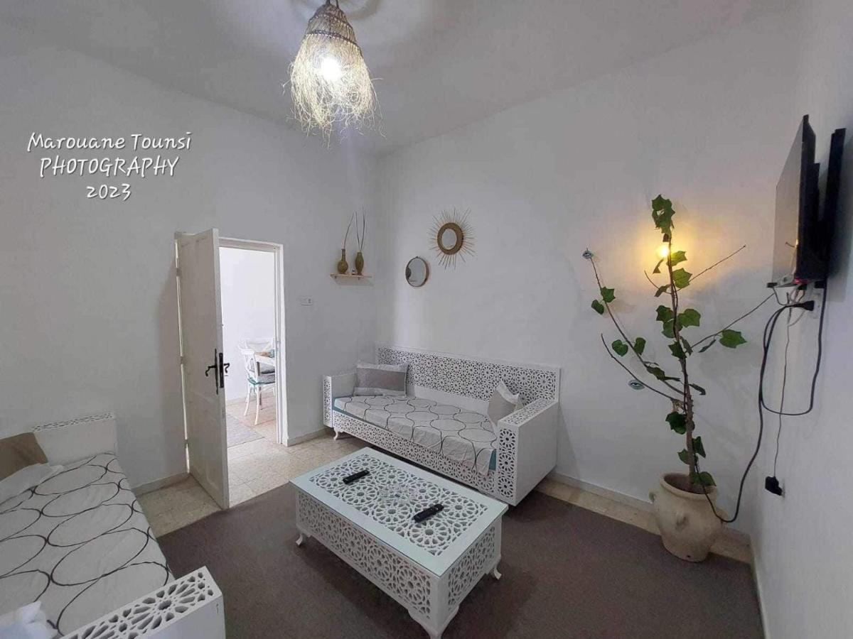 Studio De Charme Houmt Souk  Bagian luar foto